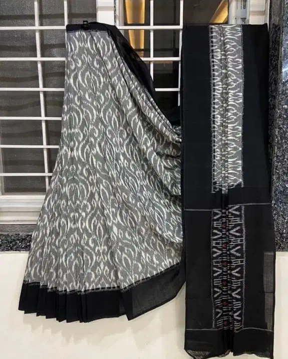 MG 427 Plain Linen Digital Printed Sarees Wholesale Market In Surat